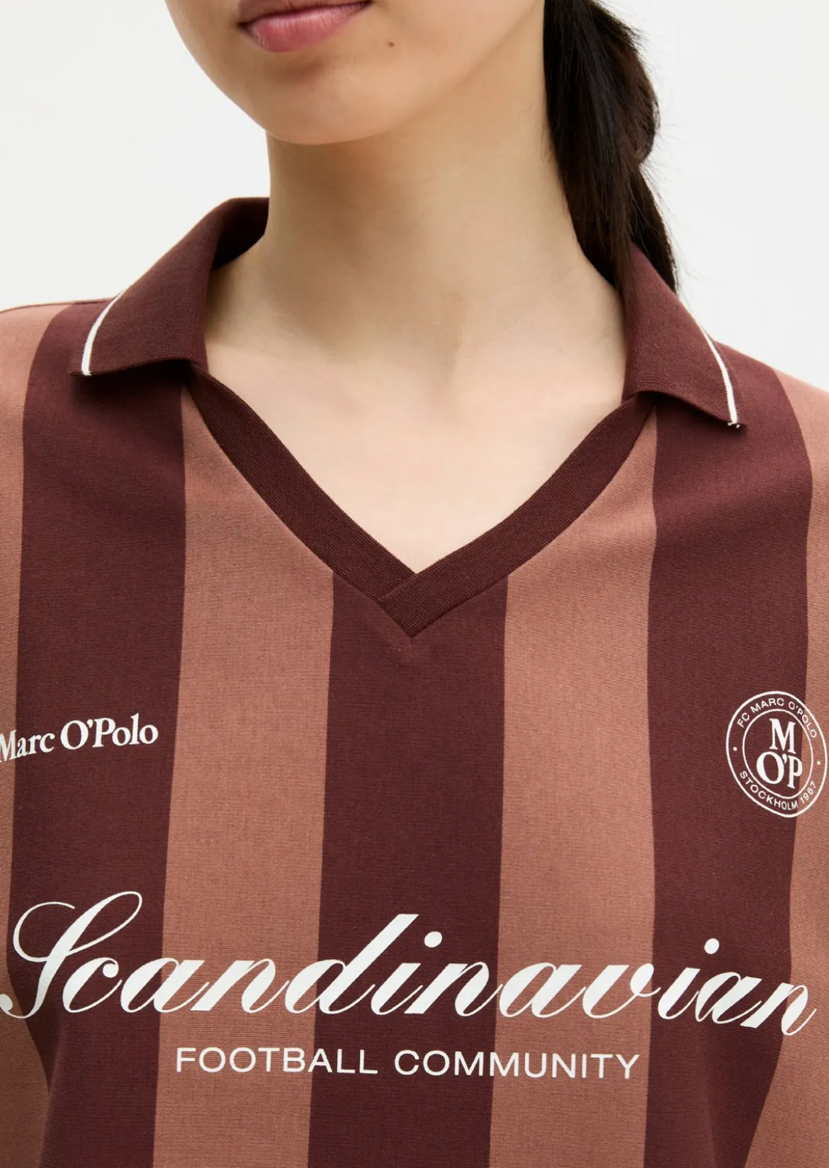 MOP Club '67 Football Trikot Shirt, Cropped, Striped aus Organic Cotton-Mix