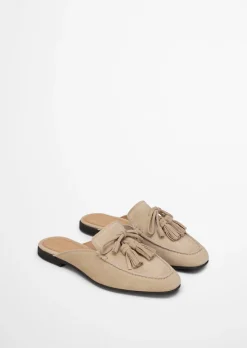 Mule Model Safina mit Schleife und Quasten