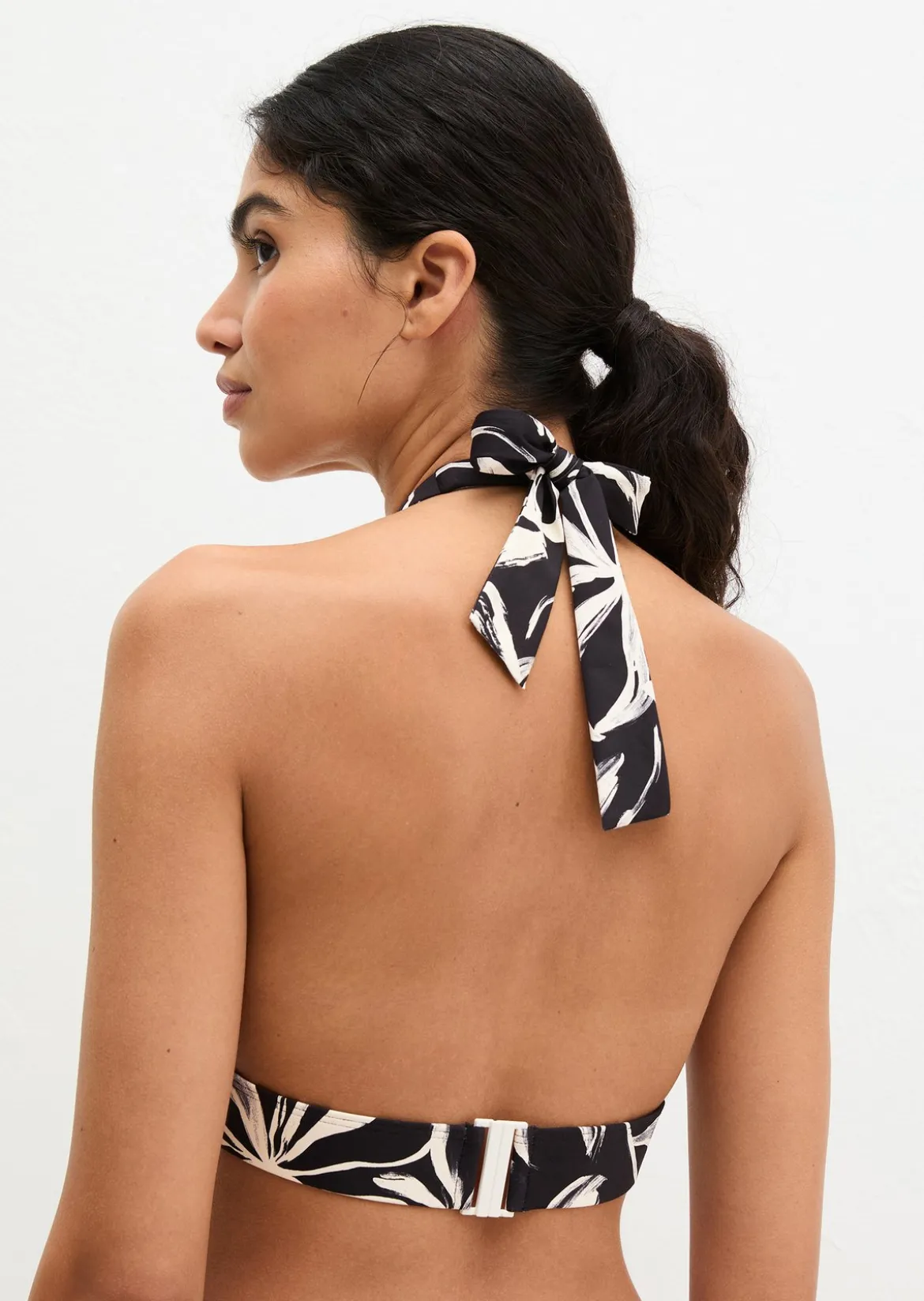 Neckholder-Bikini-Top aus recyceltem Material
