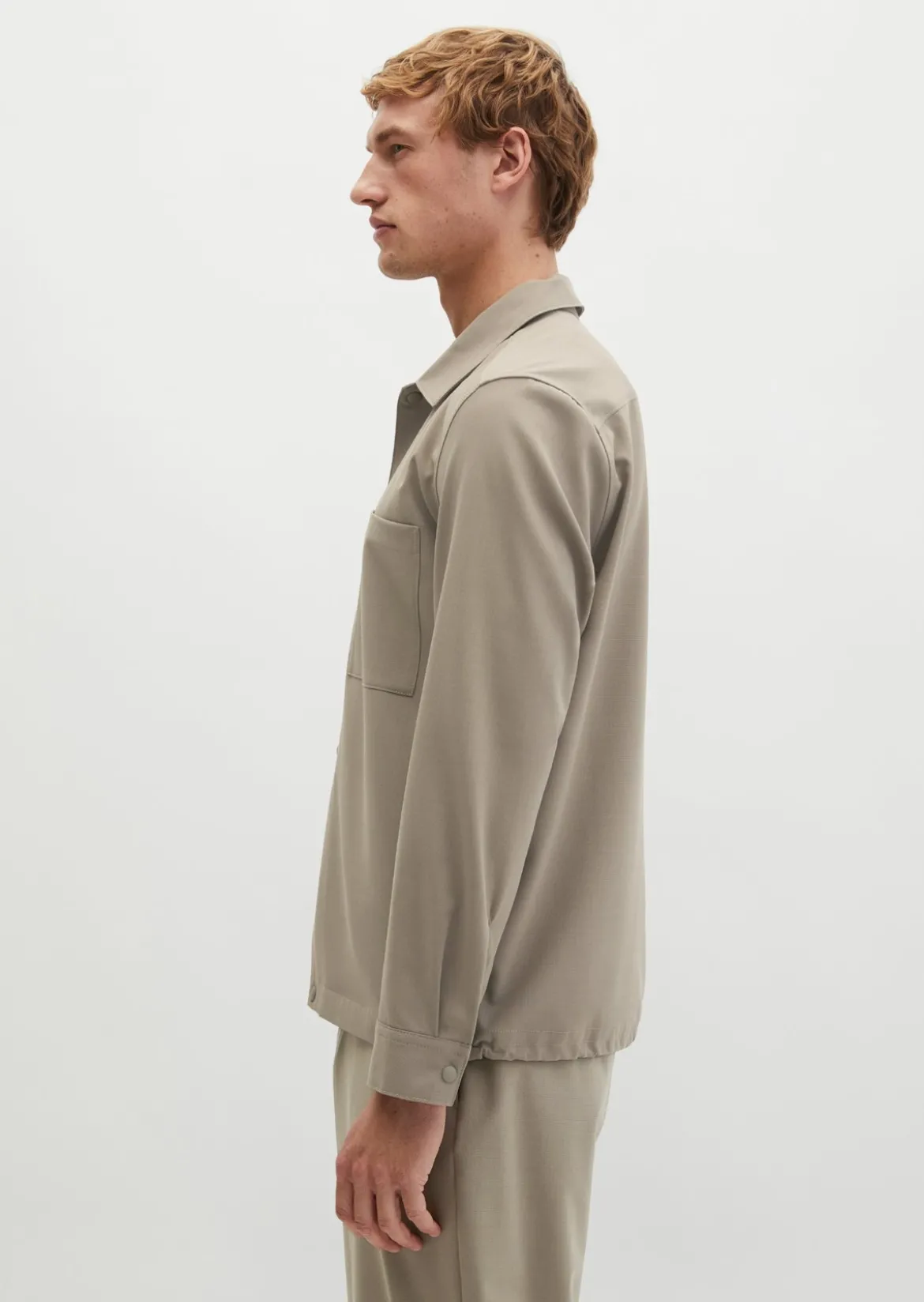 Overshirt DFB Travel Collection aus dehnbarem Tech Wool Blend