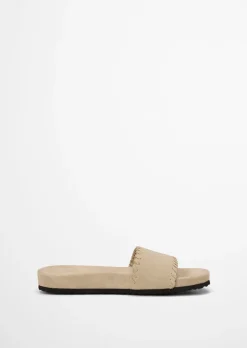 Pantolette Model Floria aus weichem Veloursleder