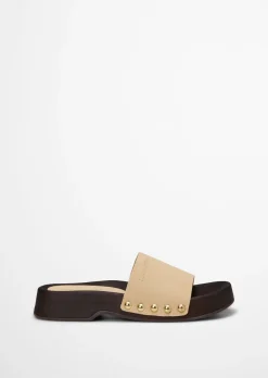 Pantolette Model Mary aus weichem Veloursleder