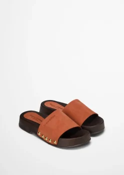 Pantolette Model Mary aus weichem Veloursleder