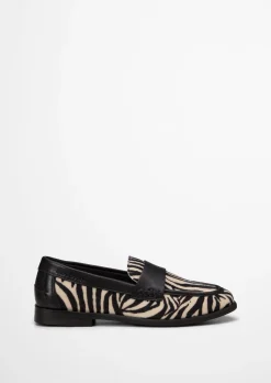 Penny-Loafer Model Fiona in Zebrafell-Optik