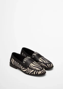 Penny-Loafer Model Fiona in Zebrafell-Optik