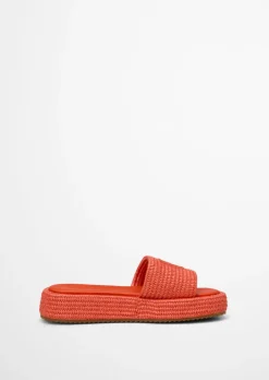 Plateau-Slides Model Larissa in Bastoptik