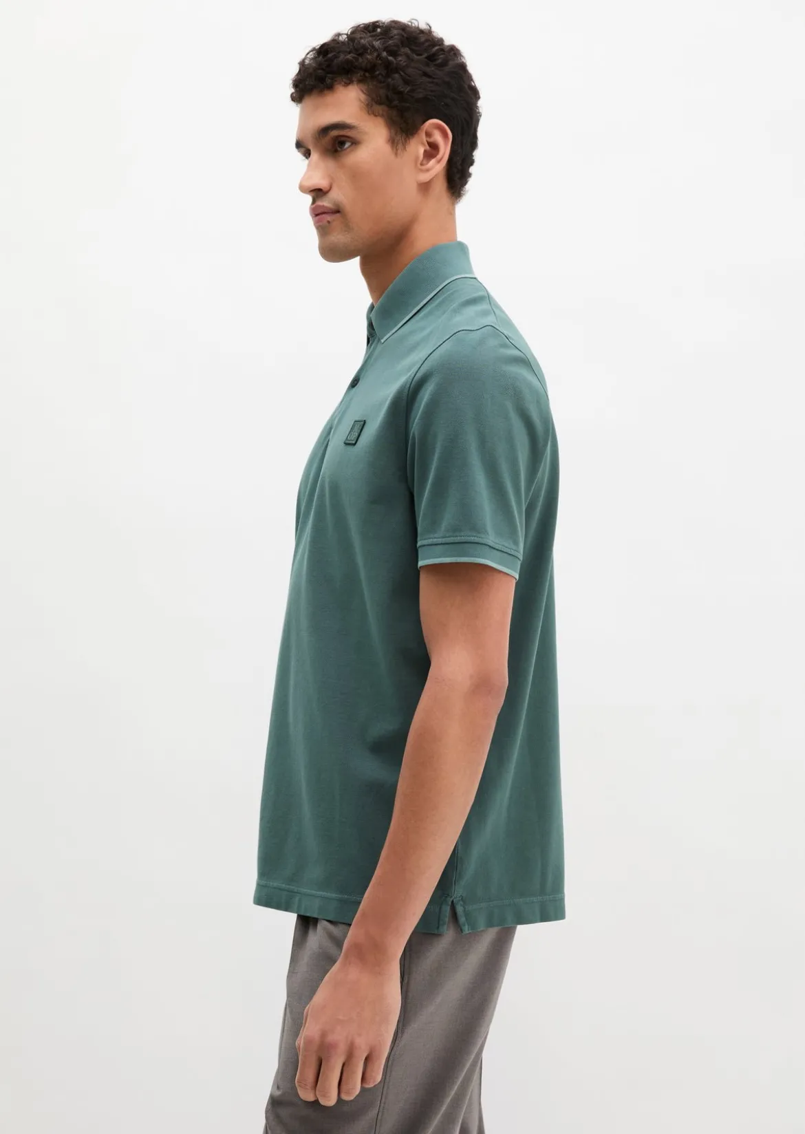 Poloshirt Piqué regular garment-dyed aus reiner Bio-Baumwolle
