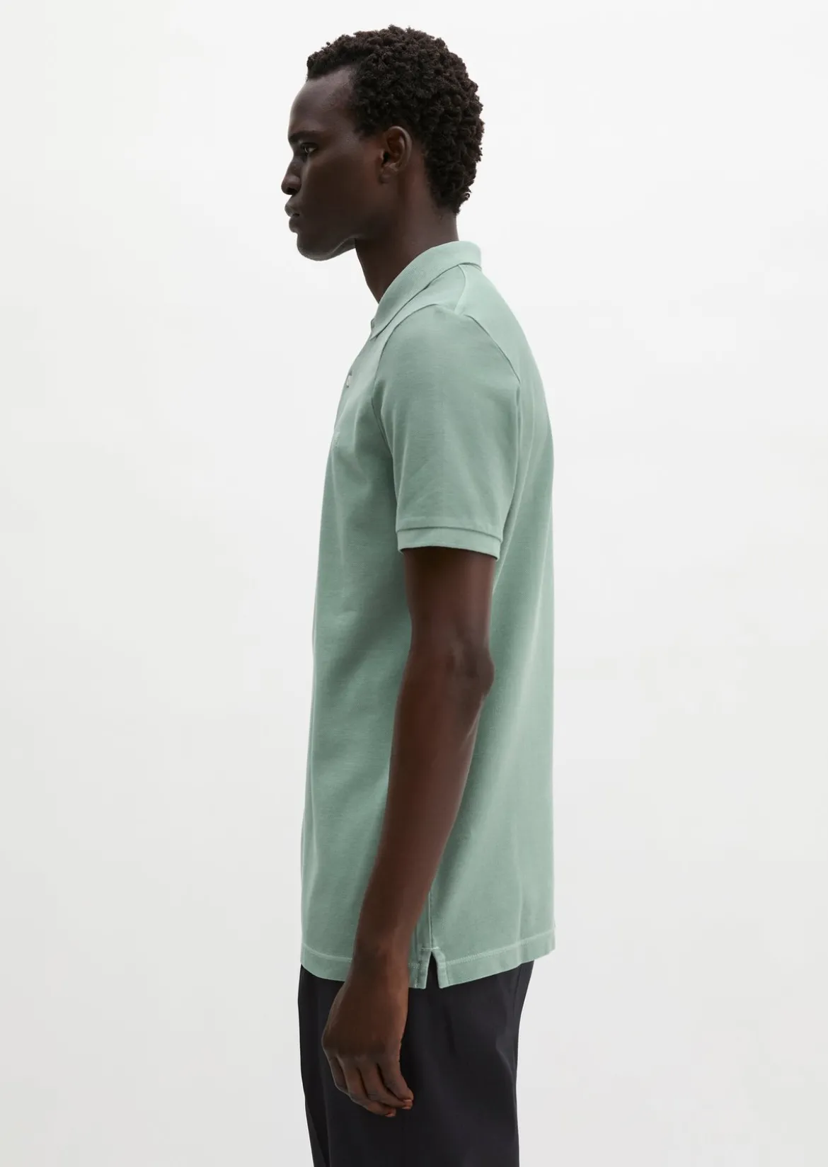 Poloshirt Piqué shaped garment-dyed aus Organic Cotton-Stretch