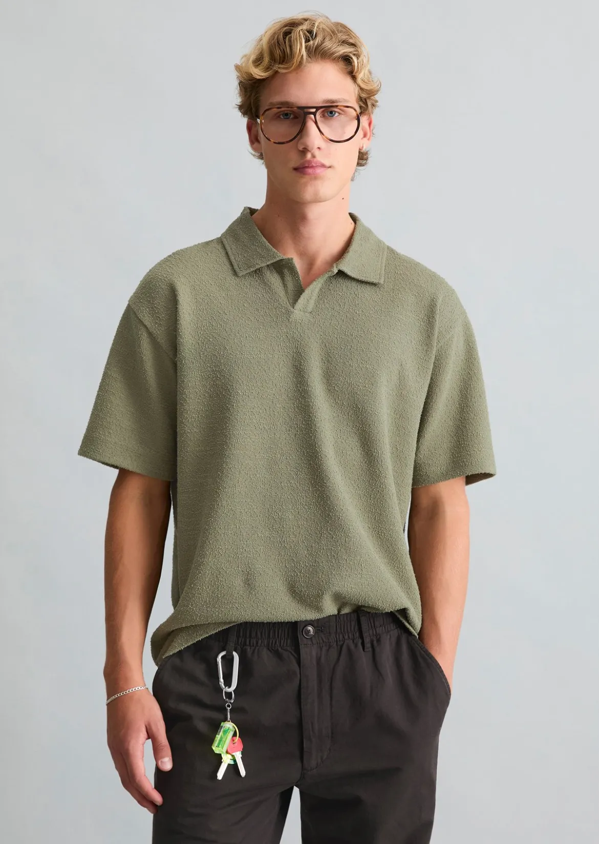 Poloshirt relaxed mit feiner Bouclé-Struktur