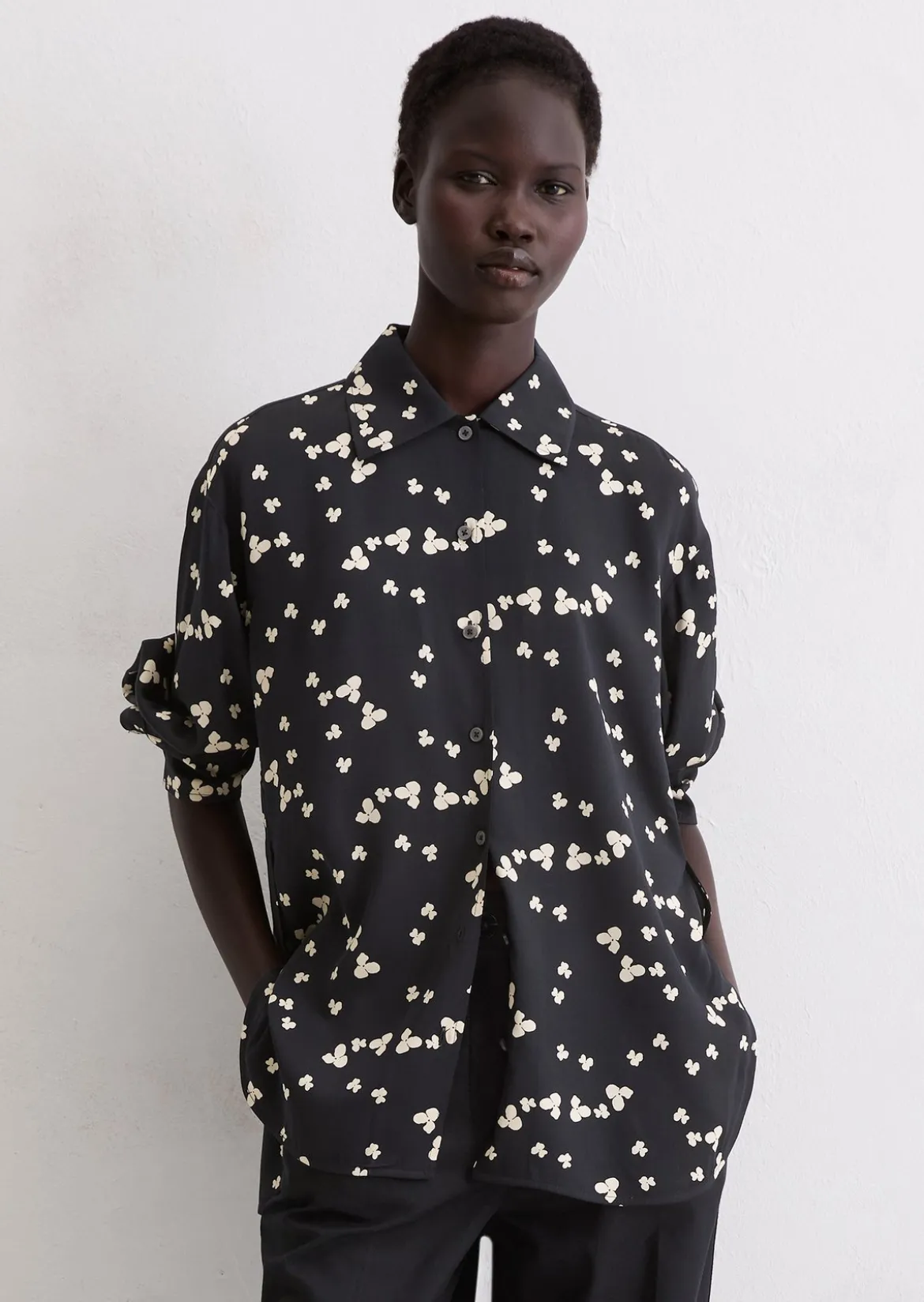 Print-Bluse relaxed aus LENZING™ ECOVERO™