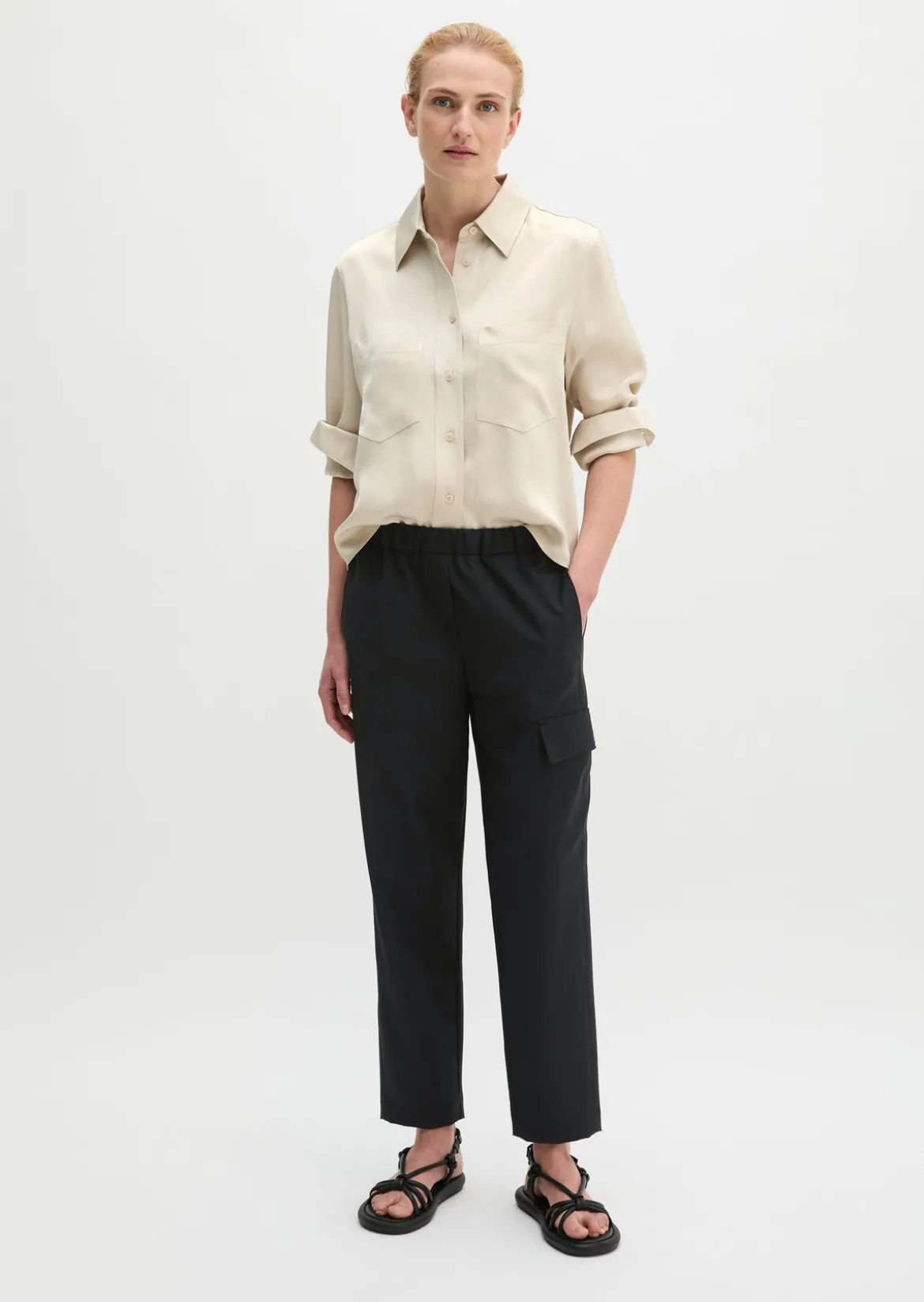Pull-On-Cargo-Pants regular aus Schurwolle-Stretch-Mix