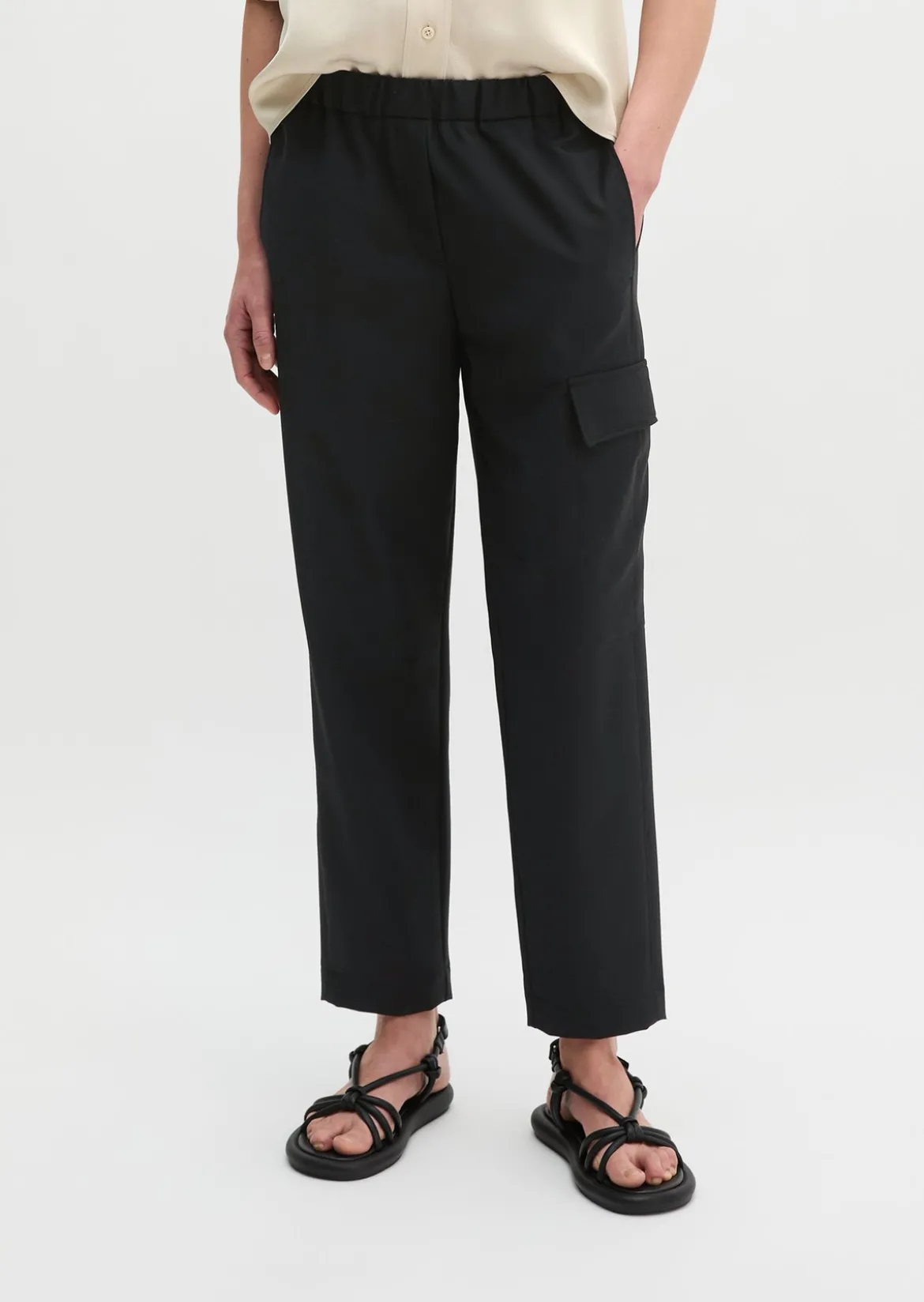 Pull-On-Cargo-Pants regular aus Schurwolle-Stretch-Mix