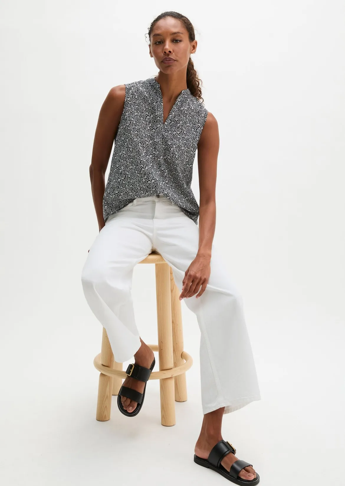 Ärmellose Bluse loose aus bedrucktem Baumwoll-Voile