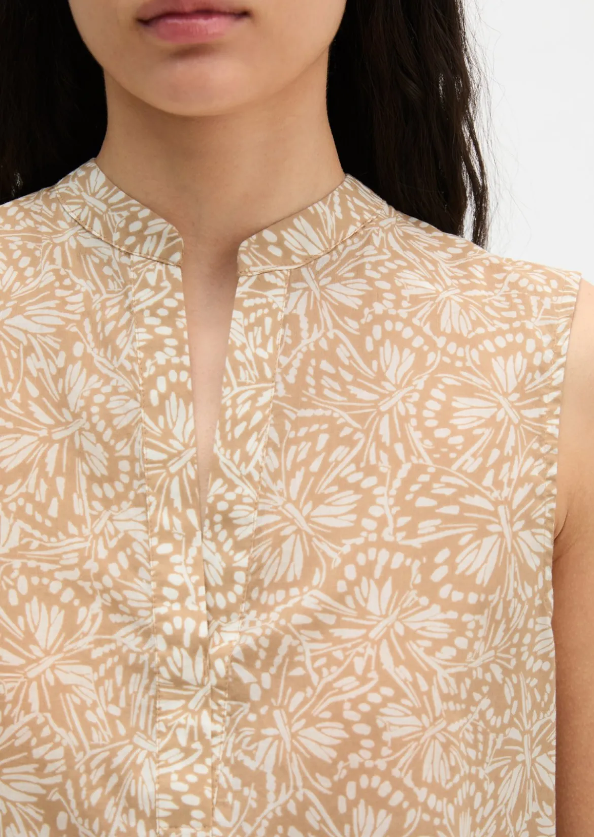 Ärmellose Bluse loose aus bedrucktem Baumwoll-Voile