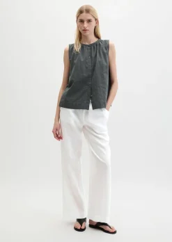 Ärmellose Bluse regular aus Baumwoll-Voile mit feiner Loch-Stickerei
