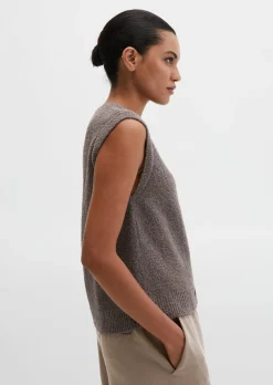 Ärmellose Strickweste regular aus Bouclé-Garn