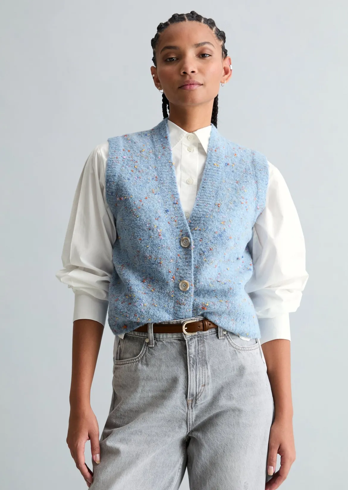 Ärmelloser Bouclé-Cardigan regular aus Schurwolle-Viskose-Mix