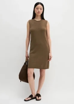 Ärmelloses Strickkleid shaped aus Organic Cotton-Leinen-Mix