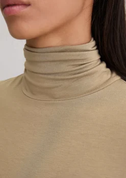 Rollkragen-Longsleeve regular aus TENCEL™ Modal