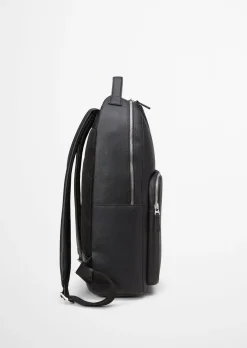 Rucksack aus einer Lederalternative aus recyceltem Polyester