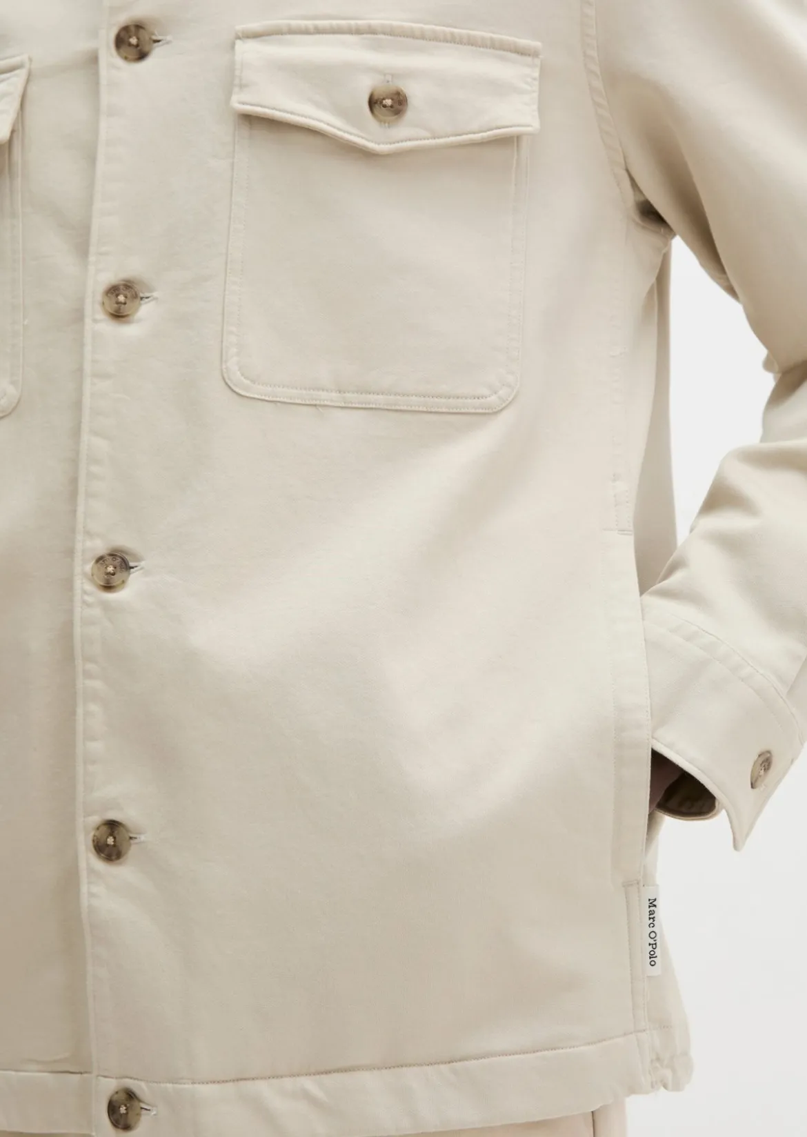 Sateen-Overshirt aus glatter Bio-Baumwoll-Qualität