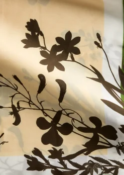 Satin-Foulard mit lässigem Print