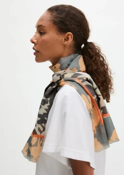 Schal mit Allover-Print mit TENCEL™ Lyocell