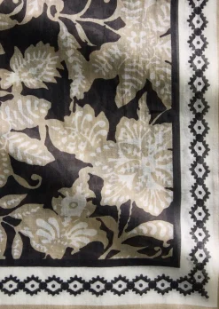 Schal mit Allover-Print mit TENCEL™ Lyocell