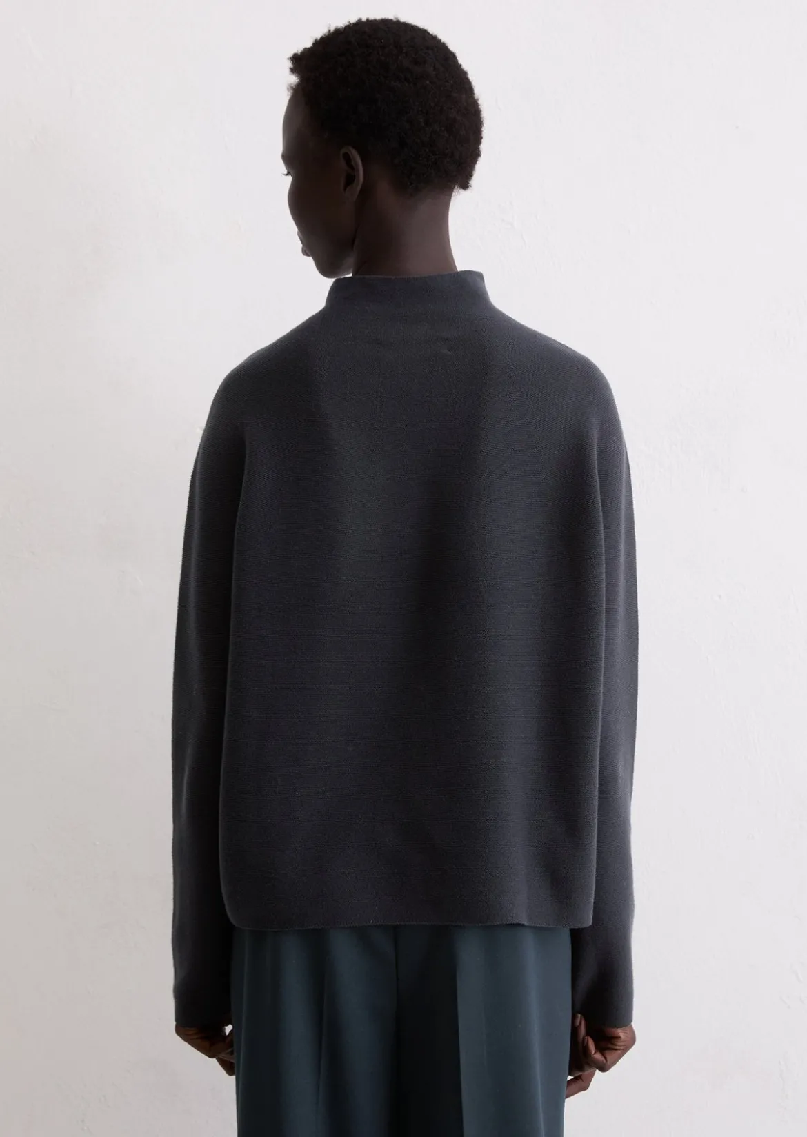 Seamless-Pullover loose aus softer Bio-Baumwolle
