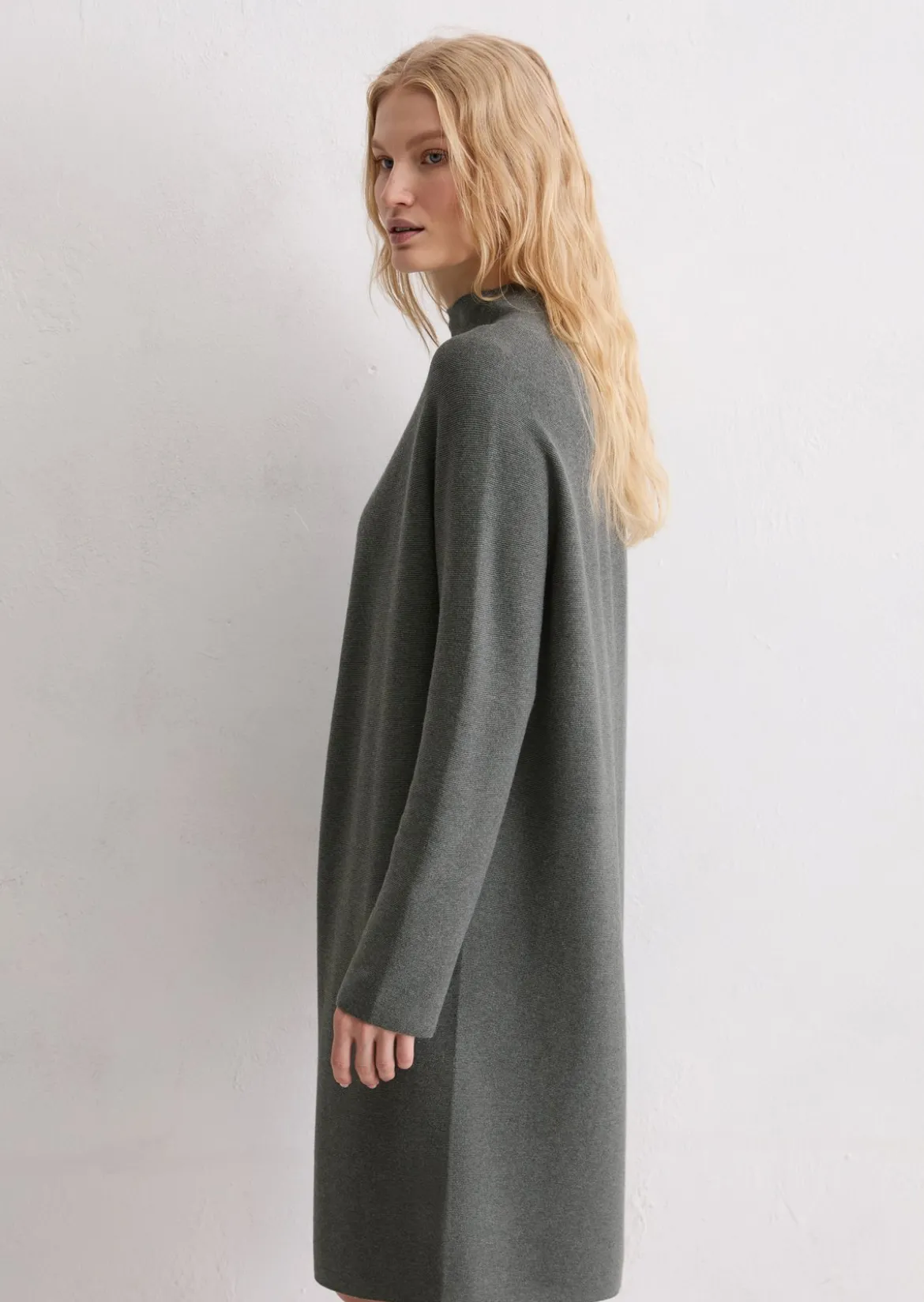 Seamless-Strickkleid loose aus softer Bio-Baumwolle