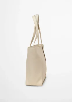 Shopper aus einer Lederalternative aus recyceltem Polyester