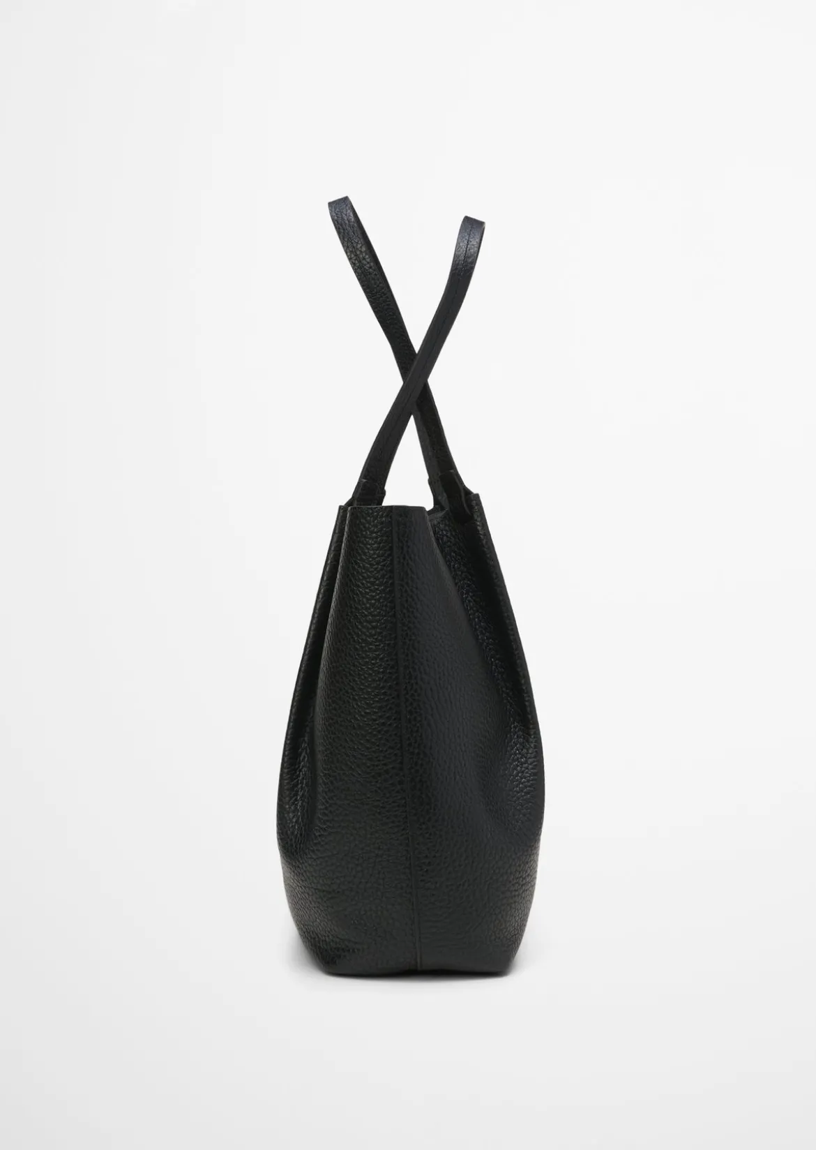 Shopper medium aus genarbtem Rindleder