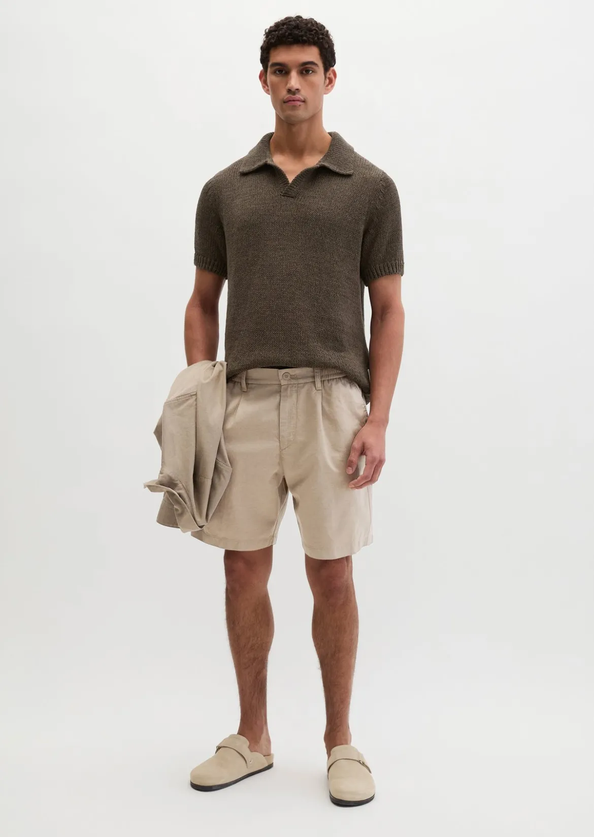 Shorts Model Eksjö Jogger pleats relaxed aus TENCEL™ Lyocell -Leinen-Mix