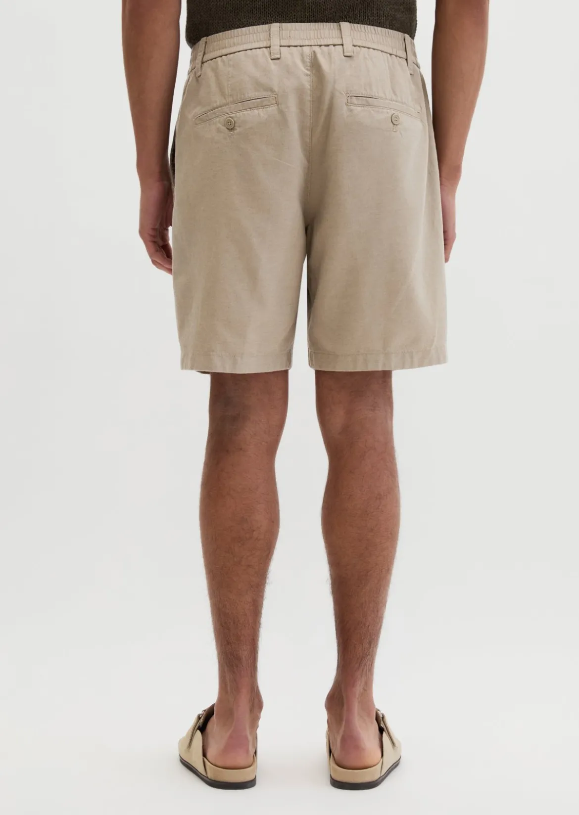 Shorts Model Eksjö Jogger pleats relaxed aus TENCEL™ Lyocell -Leinen-Mix