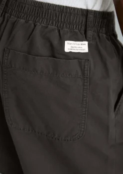 Shorts Model Filip relaxed aus Bio-Baumwolle und Leinen