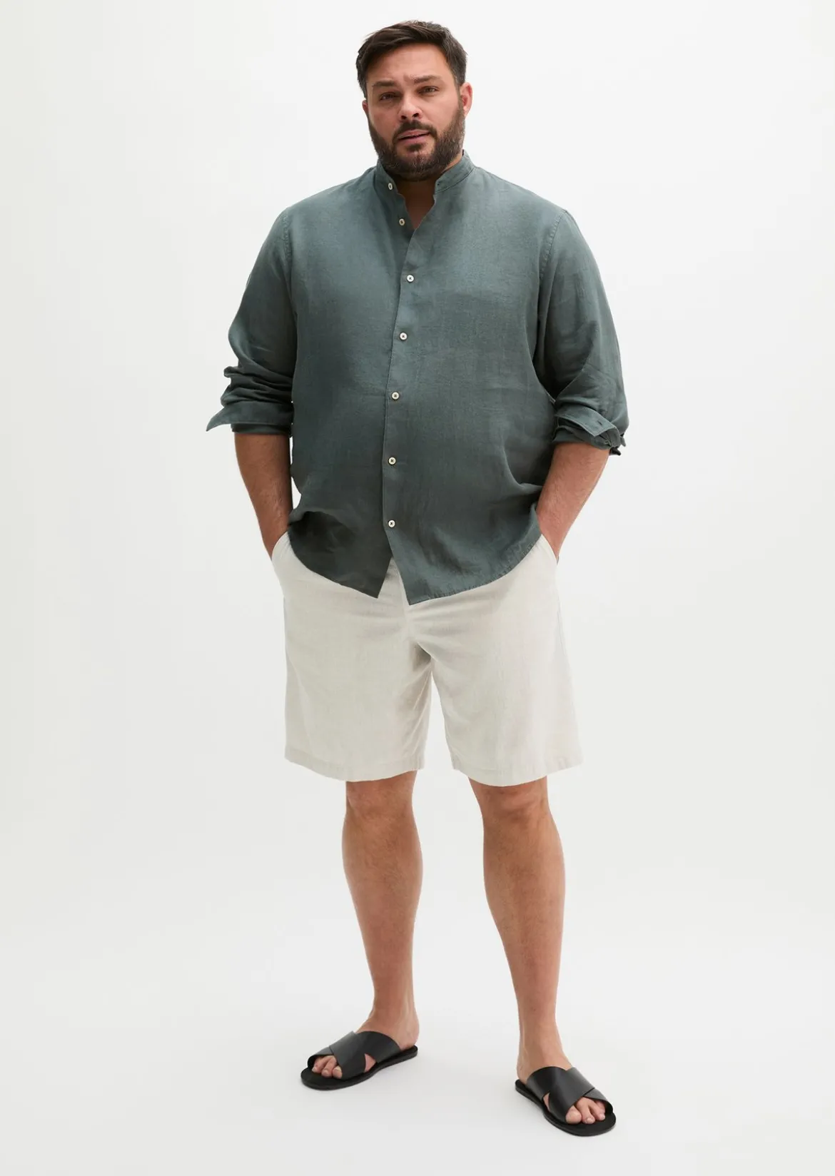 Shorts Model Reso Jogger regular aus Bio-Baumwoll-Leinen-Mix