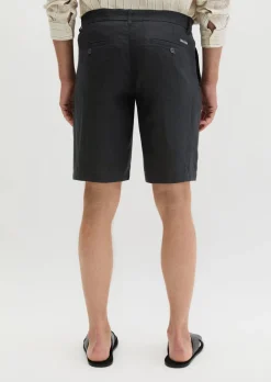 Shorts Model Reso Jogger regular aus europäischem Leinen