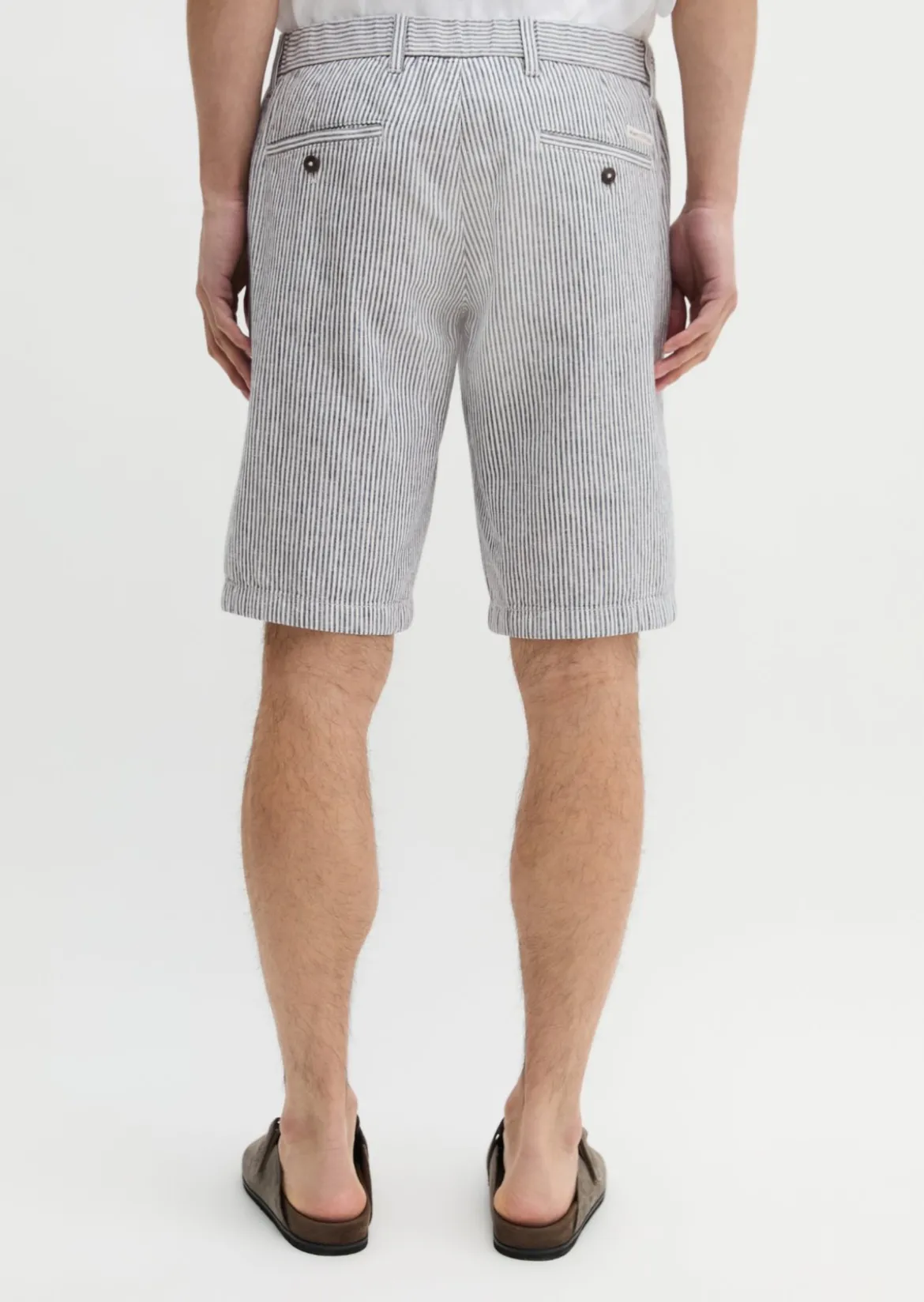 Shorts Model Reso Jogger regular aus Leinen und Bio-Baumwolle