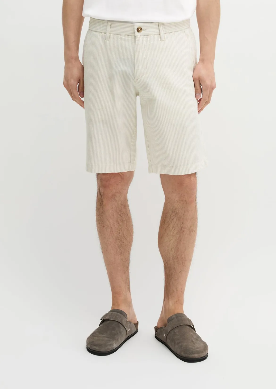 Shorts Model Reso Jogger regular aus Leinen und Bio-Baumwolle