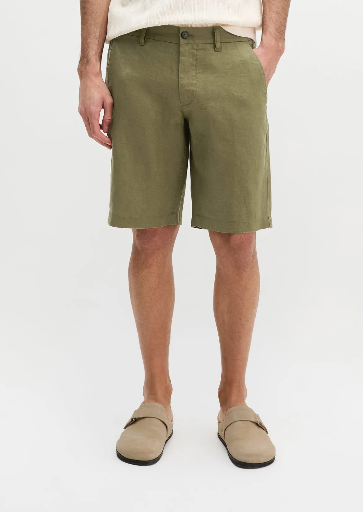 Shorts Model Reso Jogger regular aus europäischem Leinen