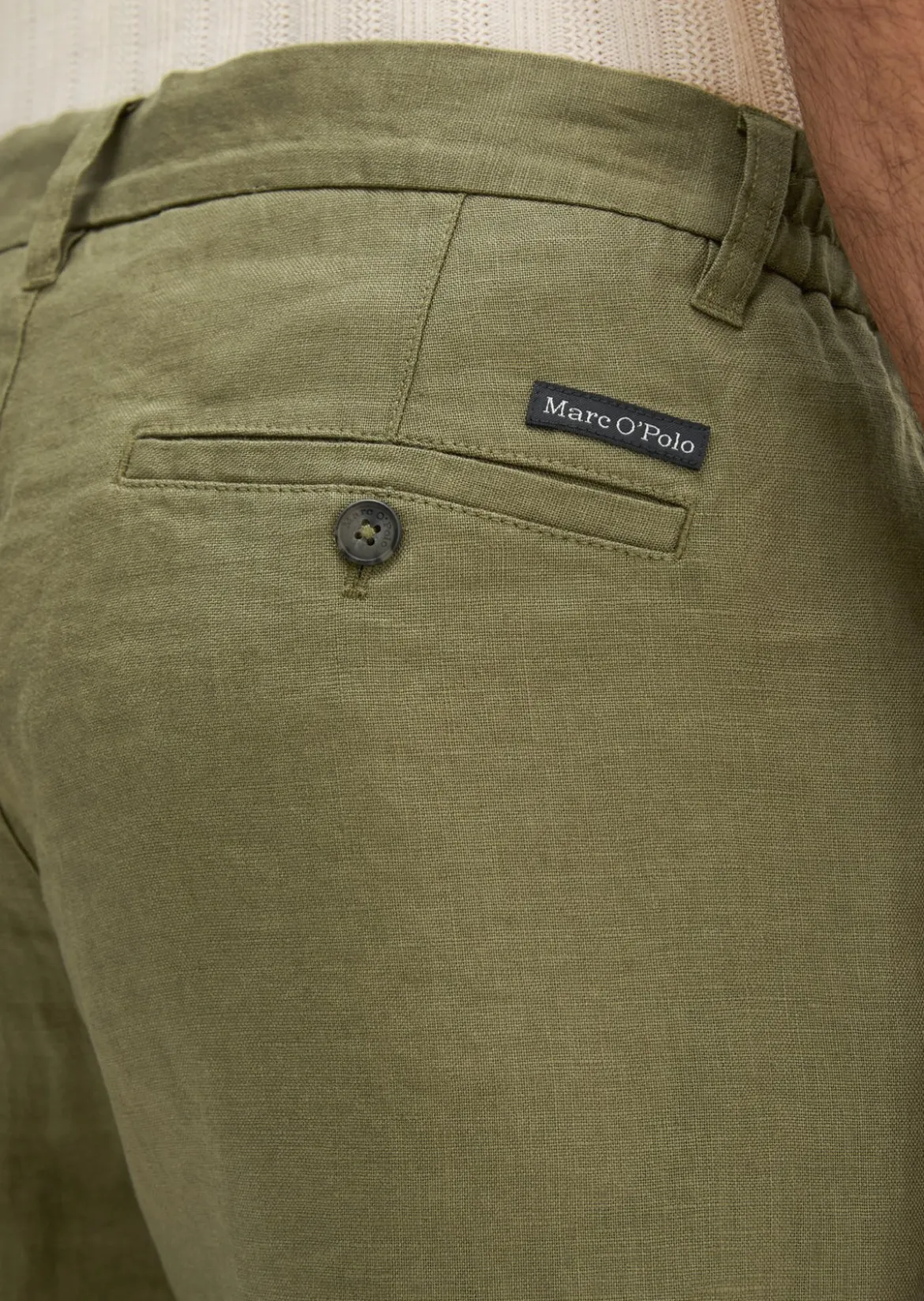 Shorts Model Reso Jogger regular aus europäischem Leinen