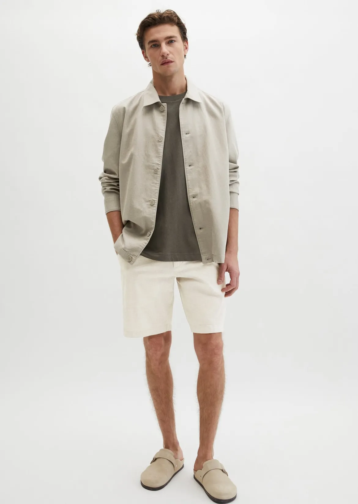Shorts Model Salo slim aus Bio-Baumwoll-Leinen-Mix