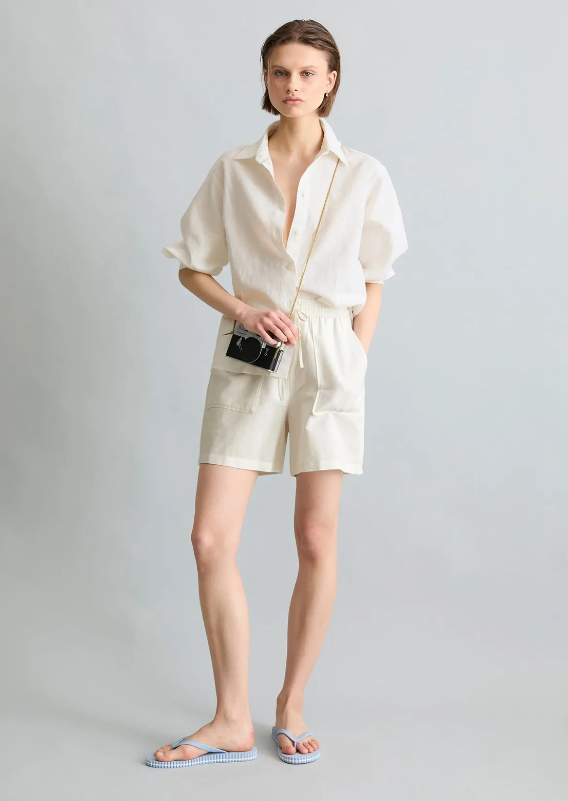 Shorts regular aus Leinen-Baumwolle-Mix