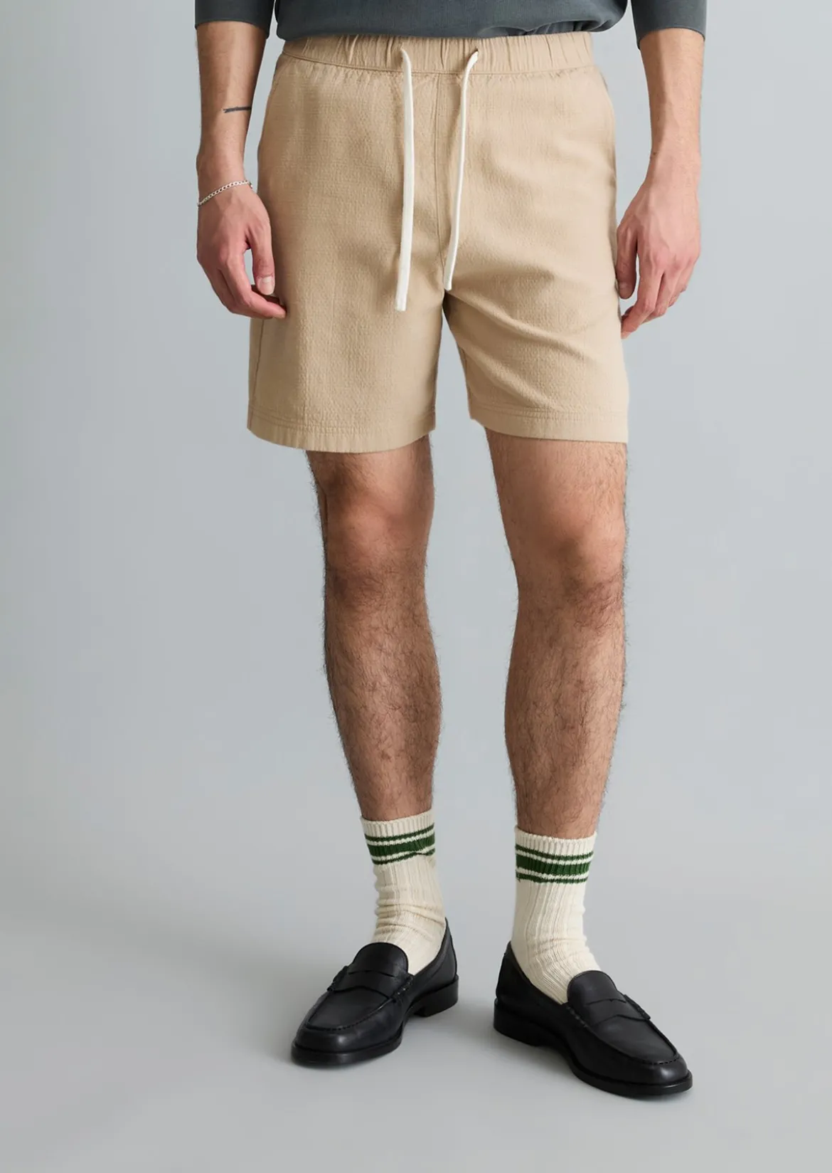 Shorts regular mit elastischem Bund