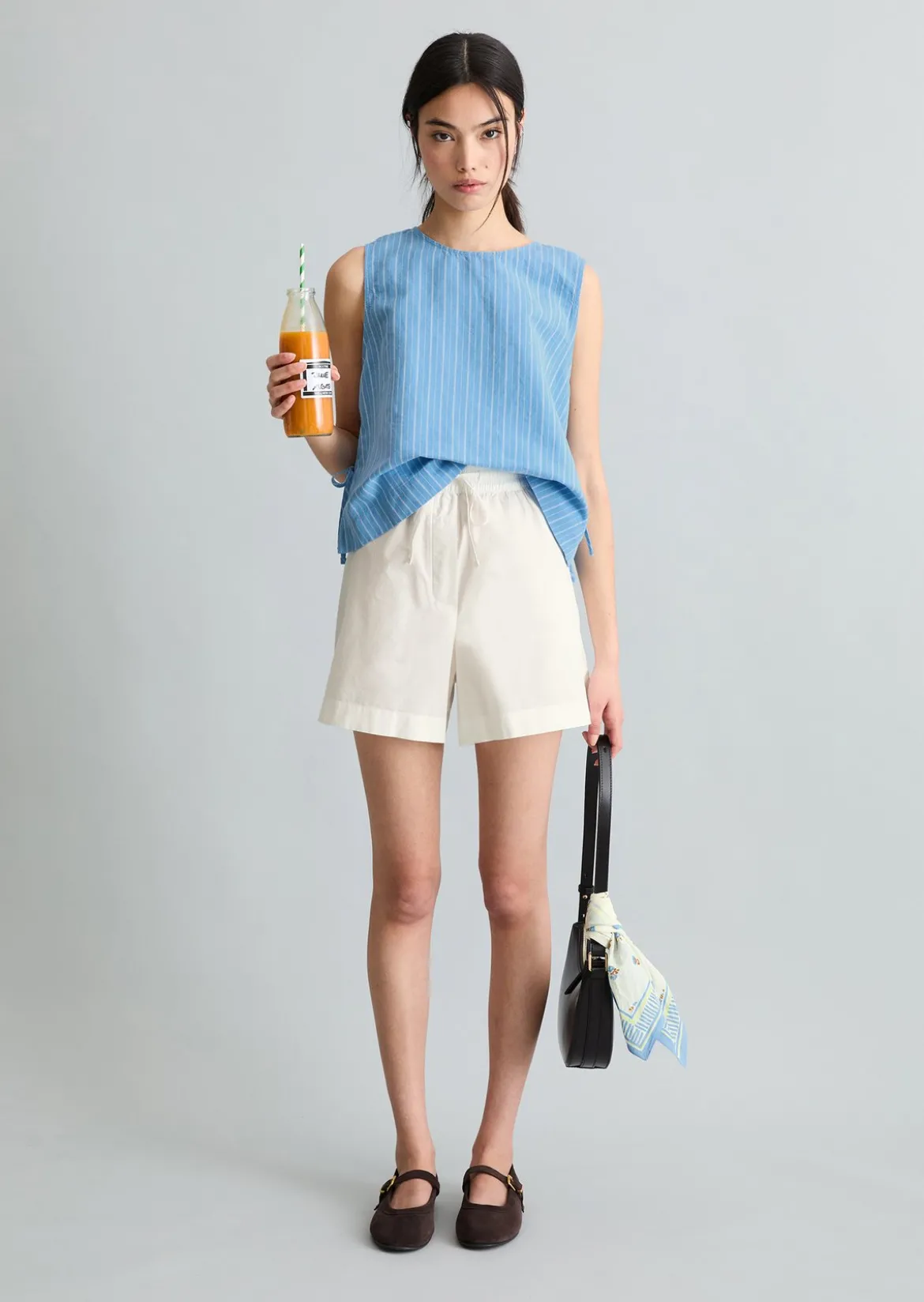 Shorts relaxed aus Papertouch-Popeline