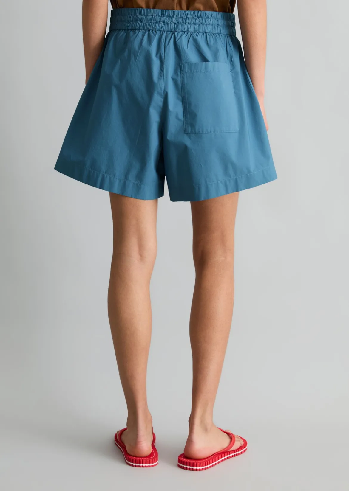 Shorts relaxed aus Papertouch-Popeline