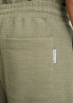 Shorts relaxed mit feiner Bouclé-Struktur