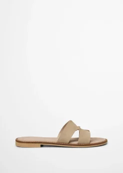 Slide Model Babette mit modernen Cut-Outs