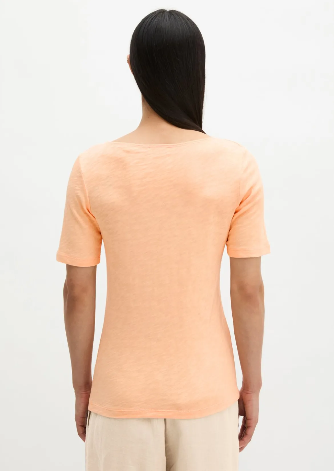 Slub-Jersey-T-Shirt regular mit U-Boot-Ausschnitt