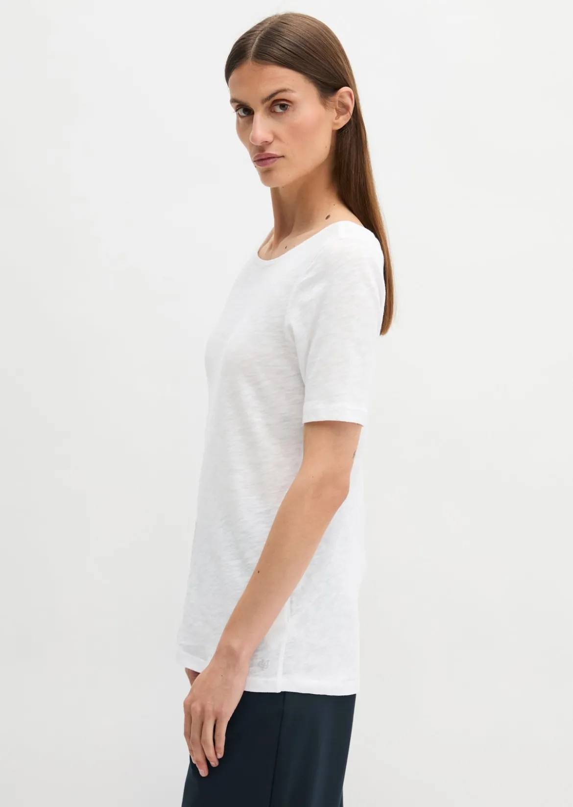 Slub-Jersey-T-Shirt regular mit U-Boot-Ausschnitt